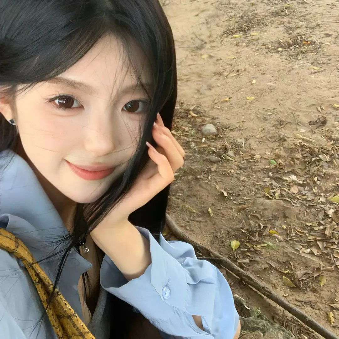 狗尾巴草也是花 封面